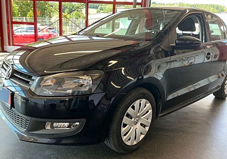 VW Polo Volkswagen V 1.2 i Advance BlueMotion