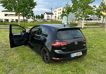 VW Golf Volkswagen 2.0 TDI DSG BMT CUP CUP