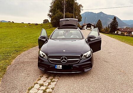 Mercedes-Benz E 220 E 220d T AMG Line Autom. AMG Line