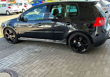 VW Golf Volkswagen V Lim. GTI*Standheizung*