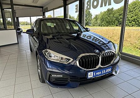 BMW 118 i Advantage Head Up Navi PDC LED Sitzhz