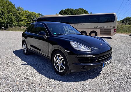 Porsche Cayenne 3.0 Diesel Scheckheft