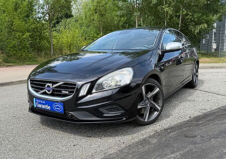 Volvo S60 Lim. R-Design 2.4 Diesel *Schiebedach*
