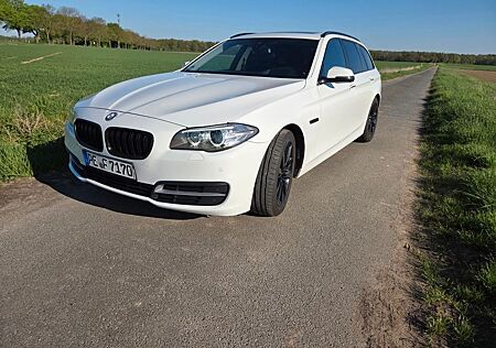 BMW 520d Touring A Luxury Line M-paket , AHK,