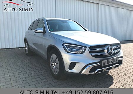 Mercedes-Benz GLC-Klasse GLC 200d 4MATIC CarPlay LED BiXenon AHK Kamera