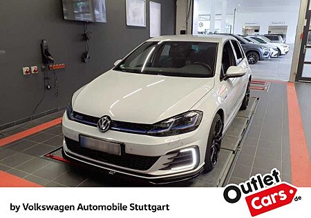 VW Golf Volkswagen VII GTE 1.4 TSI Hybrid DSG Navi AHK
