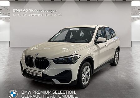 BMW X1 xDrive25e Navi AHK Parkassist Pano.Dach LED