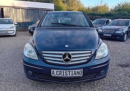 Mercedes-Benz B 180 -Klasse CDI DPF AHK-abnehmbar SHZ Tel.-Vor