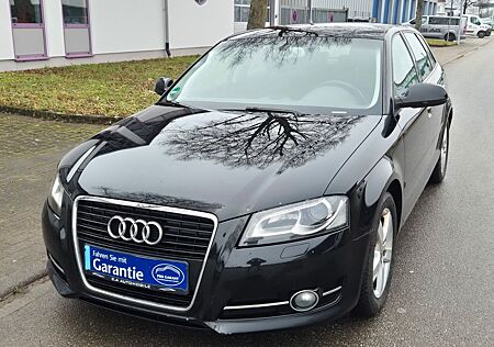 Audi A3 Sportback 2.0 TDI Xenon Navi SHZ PDC TÜV NEU