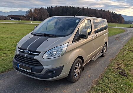 Ford Tourneo Custom Titanium Campingbus o. 8 Sitzer