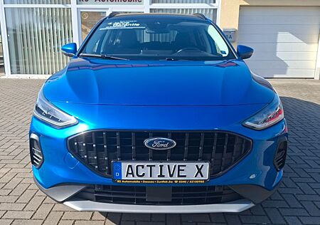 Ford Focus Active X ACC+Panoramadach+Head-Up+B&O