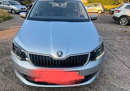 Skoda Fabia 1.0l TSI 81kW Monte Carlo Combi Monte ...