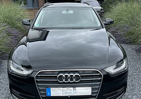 Audi A4 2.0 TDI 105kW S line Avant S line