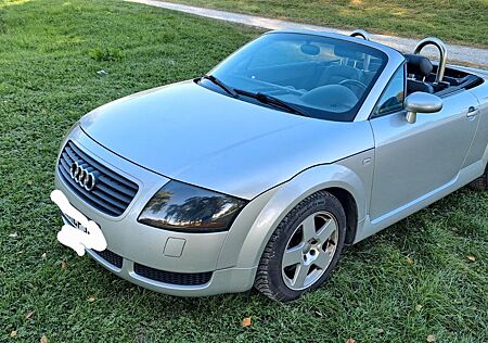 Audi TT Roadster 1.8T 132 kW -