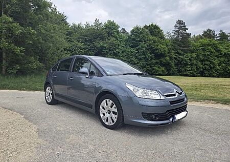 Citroën C4 HDi 110 FAP VTR Plus TÜV Neu