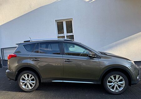 Toyota RAV 4 2,2-l-D-4D 4x4 LEDER Automatik