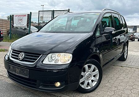 VW Touran Volkswagen Highline Automatik Klima Temp Tüv