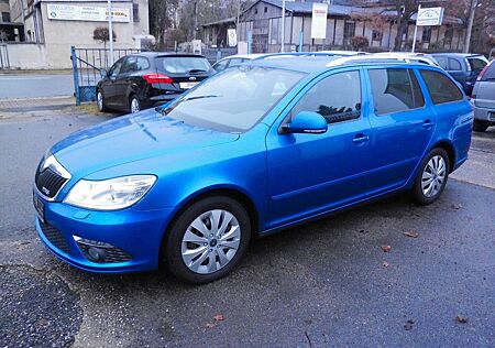 Skoda Octavia Combi RS TDI DSG/Leder/Sitzhzg/AHK