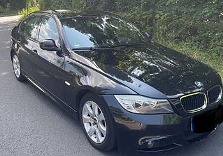 BMW 318i M Paket ab Werk TÜV NEU