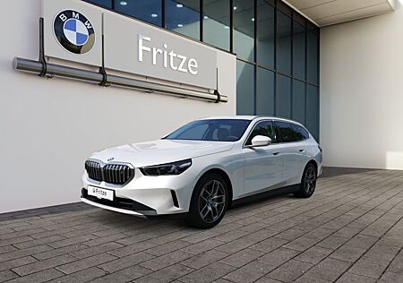 BMW i5 eDrive40 Touring AHK/LED/Comfort Paket
