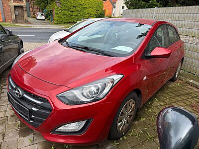 Hyundai i30 blue 1.4     G:KAT EURO 6