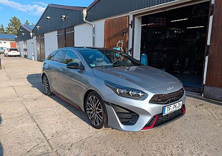 Kia Pro_ceed pro_cee'd / ProCeed 1.6 T-GDI DCT GT