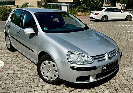 VW Golf Volkswagen V 1.6 Trendline + TÜV NEU *