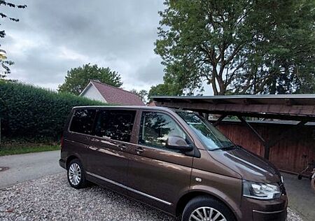 VW T5 Multivan Volkswagen Highline