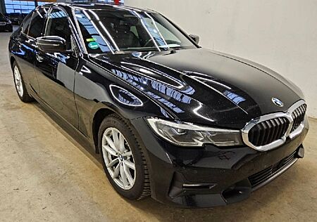 BMW 330 d Lim. Sport Line*ACC*LED*T-LEDER*ViRTUAL