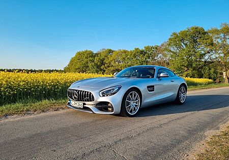 Mercedes-Benz AMG GT 4.0 V8 DCT -