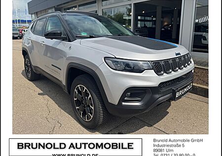 Jeep Compass Trailhawk Plug-In Hybrid 4WD