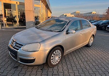 VW Jetta Volkswagen V Comfortline