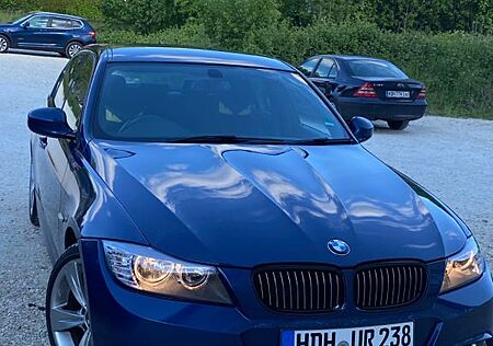 BMW 318i Edition Sport Edition Sport