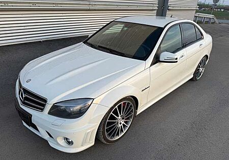 Mercedes-Benz C 63 AMG gebraucht kaufen Mercedes-Benz C 63 AMG AMG Performance