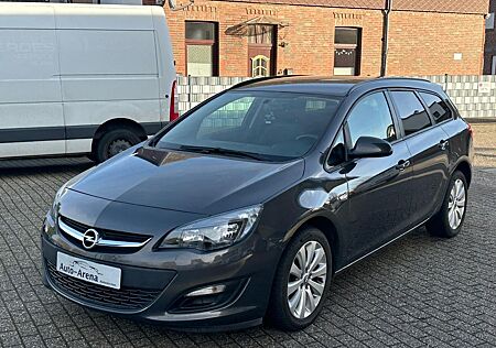 Opel Astra J 1.6 Sports Tourer Style