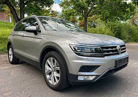 VW Tiguan Volkswagen 2.0 TDI DSG 4MOTION Highline