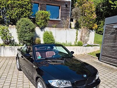 BMW 120i Cabrio e88