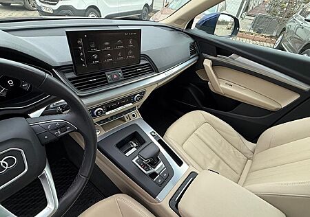 Audi Q5 50 TFSI e S tronic quattro -