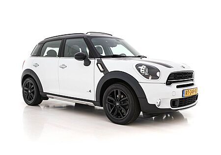 Mini Cooper SD Countryman 2.0 ALL4 Pepper *PANO