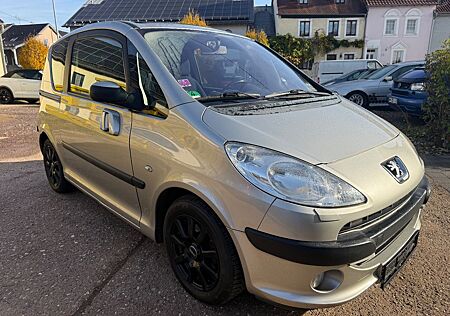 Peugeot 1007 Premium STANDHEIZUNG AUTOMATIK TÜV 01/2027