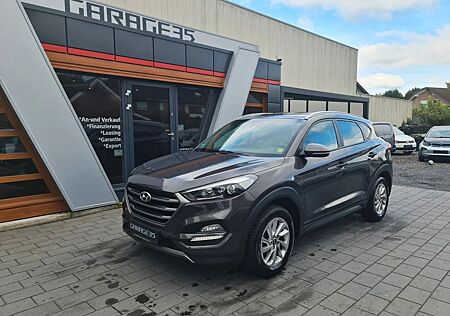 Hyundai Tucson blue Intro Edition 2WD/NAVI/R.CAM/DAB/AHK