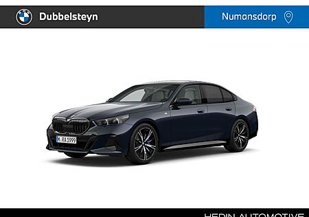 BMW 520i 520 5-serie Sedan | M-Sport Pro | Stoelvent