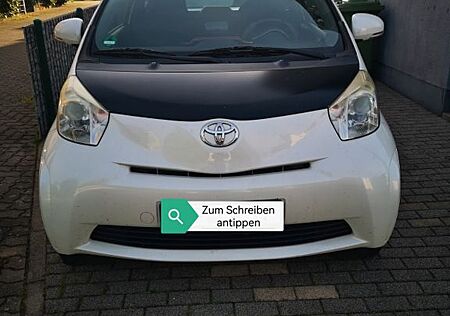 Toyota iQ Perlmutt weiß