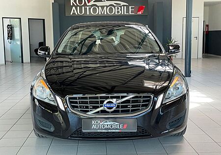 Volvo S60 Lim. Momentum Automatik //Wasserverlust//
