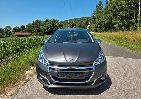 Peugeot 208 1.2 *NAVI*TEMPOMAT*PDC*TOP
