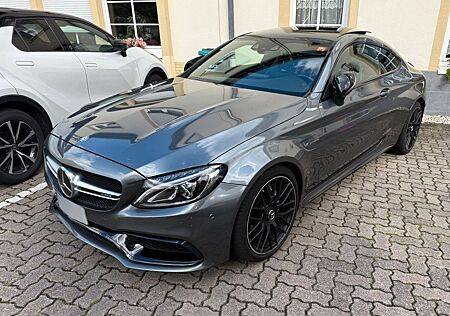 Mercedes-Benz C 63 AMG Coupe Night Pano Burmester Kein OPF
