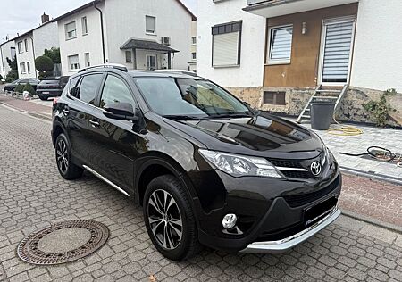 Toyota RAV 4 2,2 4x4 Automatik Comfort