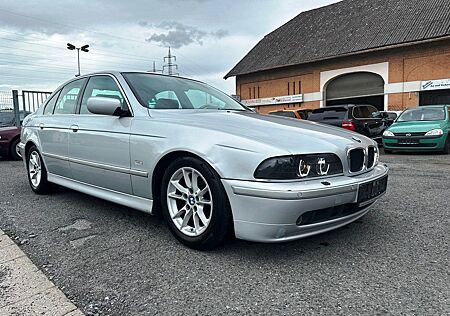 BMW 525d Highline Exclusive Automatik/Leder/Tüv Neu