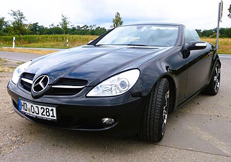 Mercedes-Benz SLK 350 , nur 70000km, Handschalter-top