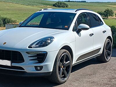 Porsche Macan S Diesel/PANO/PASM/PDL/PCM/AHK/STANDH/21"
